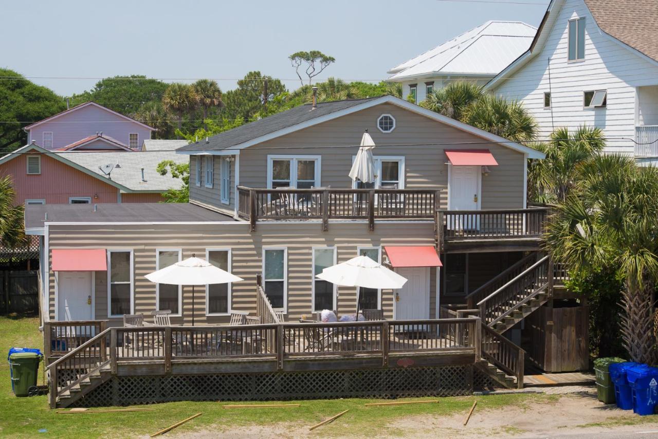 Salty Shack Unit C - Salty Shack - Dog Friendly Home - Across From The Beach - Central Location! Folly Beach Exterior photo