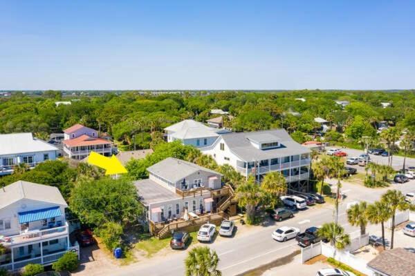 Salty Shack Unit C - Salty Shack - Dog Friendly Home - Across From The Beach - Central Location! Folly Beach Exterior photo
