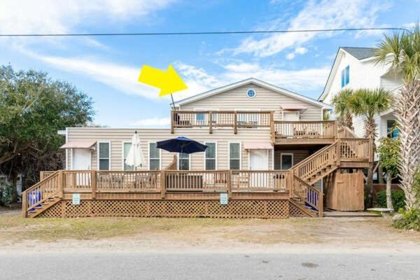 Salty Shack Unit C - Salty Shack - Dog Friendly Home - Across From The Beach - Central Location! Folly Beach Exterior photo