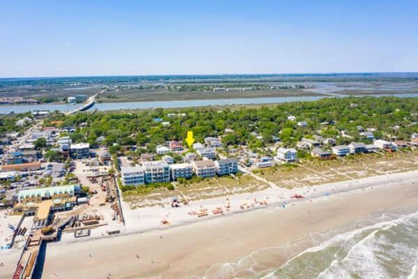 Salty Shack Unit C - Salty Shack - Dog Friendly Home - Across From The Beach - Central Location! Folly Beach Exterior photo