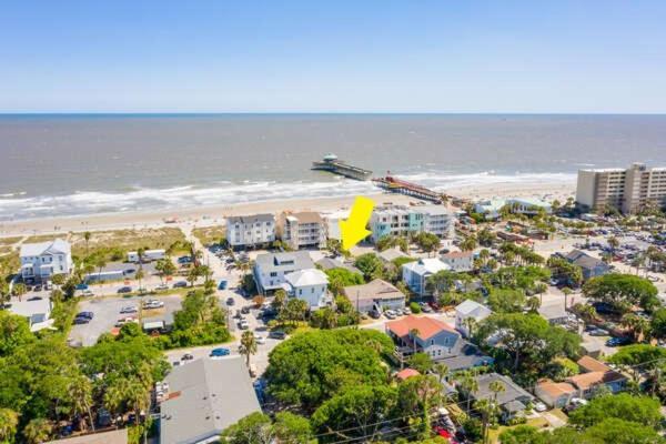 Salty Shack Unit C - Salty Shack - Dog Friendly Home - Across From The Beach - Central Location! Folly Beach Exterior photo